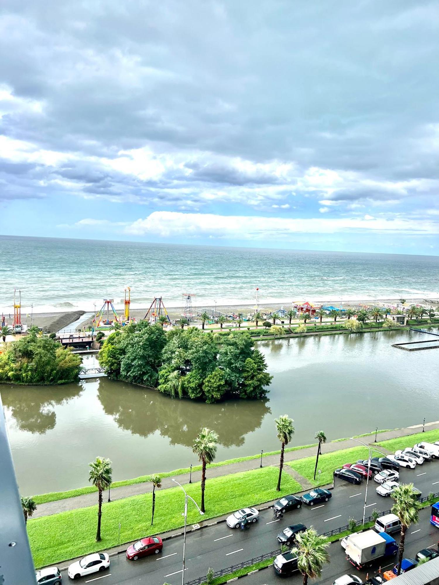 Sea View Apartments In Orbi City Batumi Zewnętrze zdjęcie